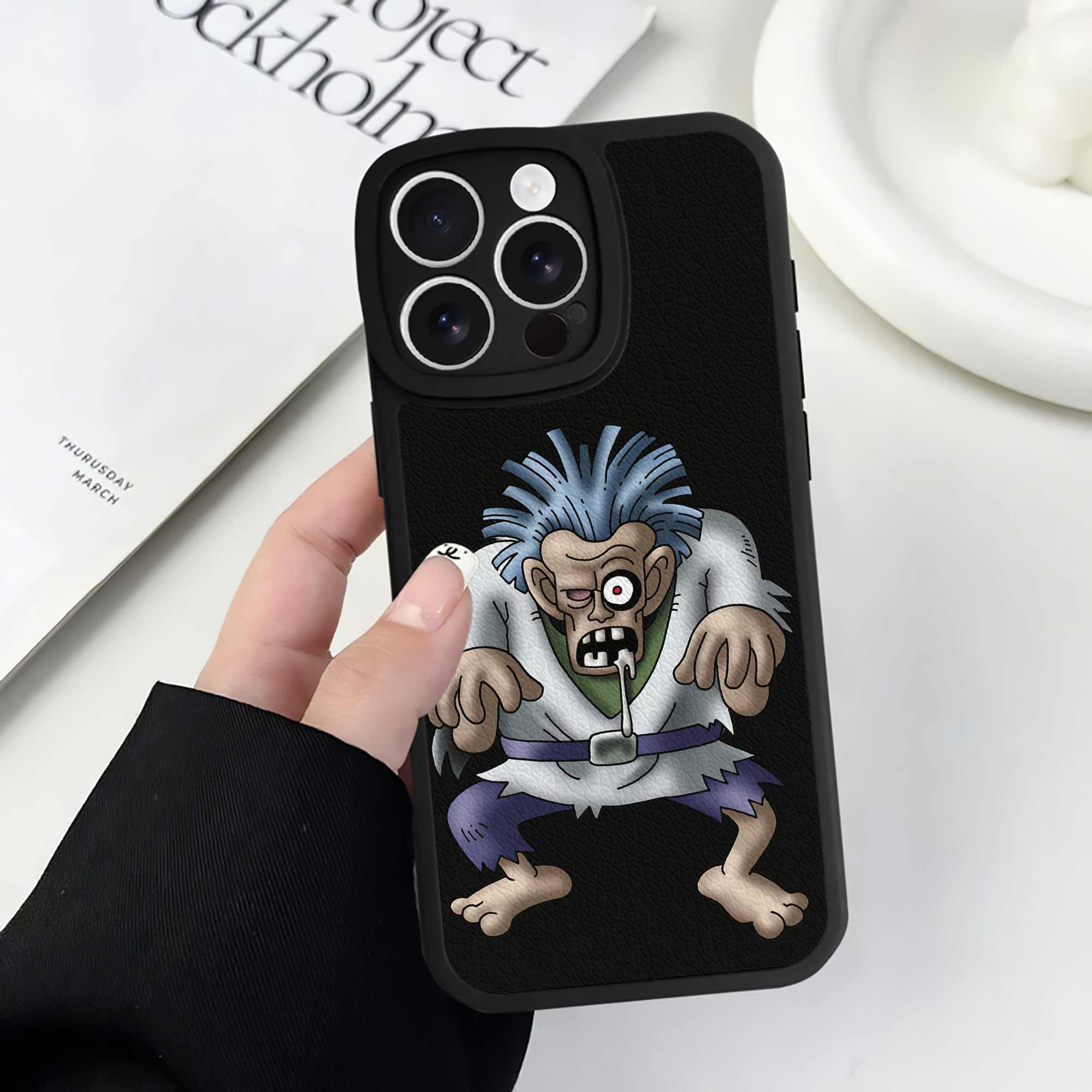 （画像用） ドラゴンクエスト Doragon Kuesuto Dragon Quest 【iPhone 16シリーズ対応】シリコンスマホケース（レザー調） 材質：シリコン